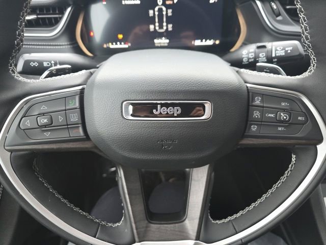 New 2025 Jeep Grand Cherokee L Limited w/ Luxury Tech Group II image 12