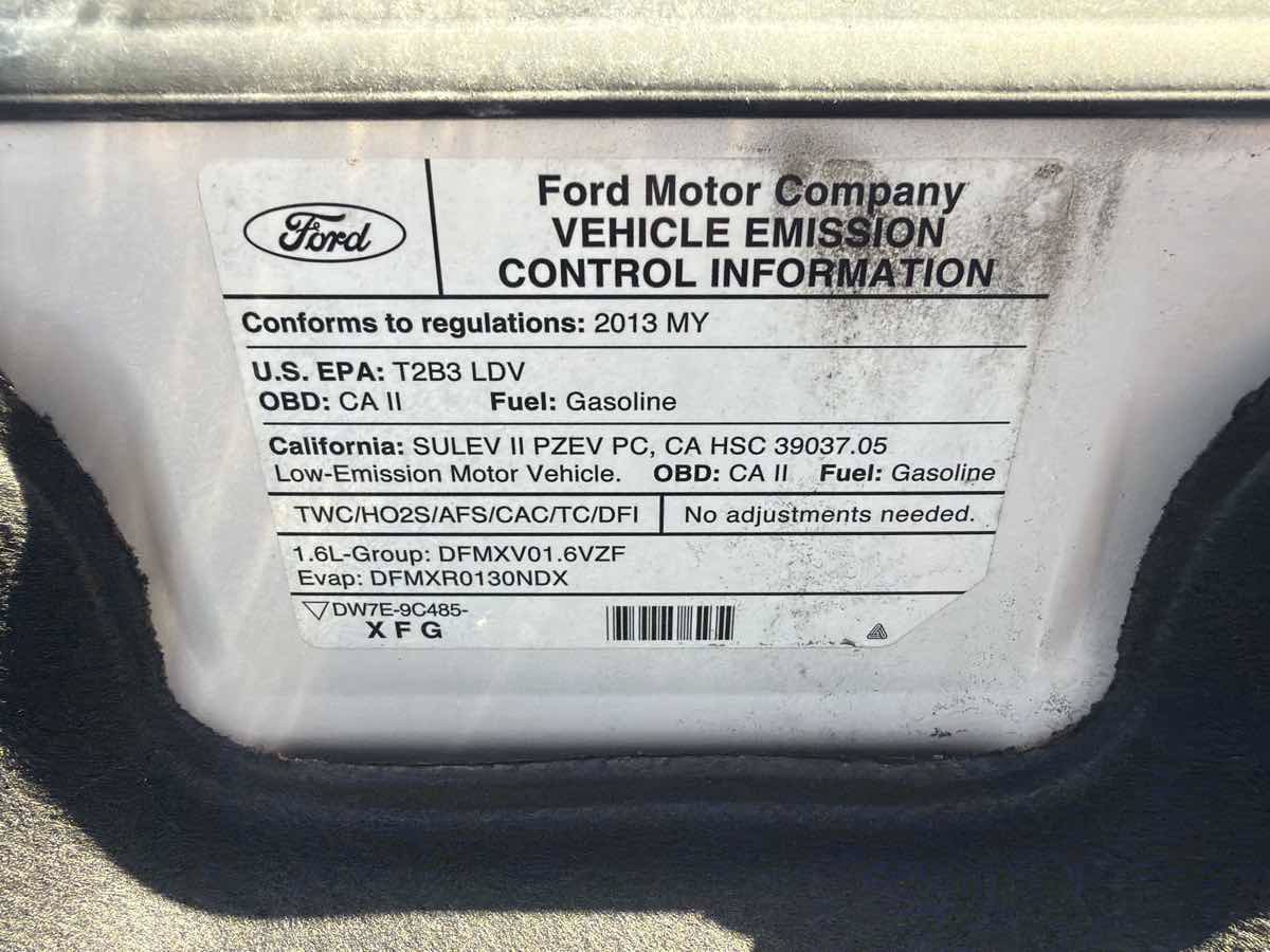 Used 2013 Ford Fusion SE FWD image 35
