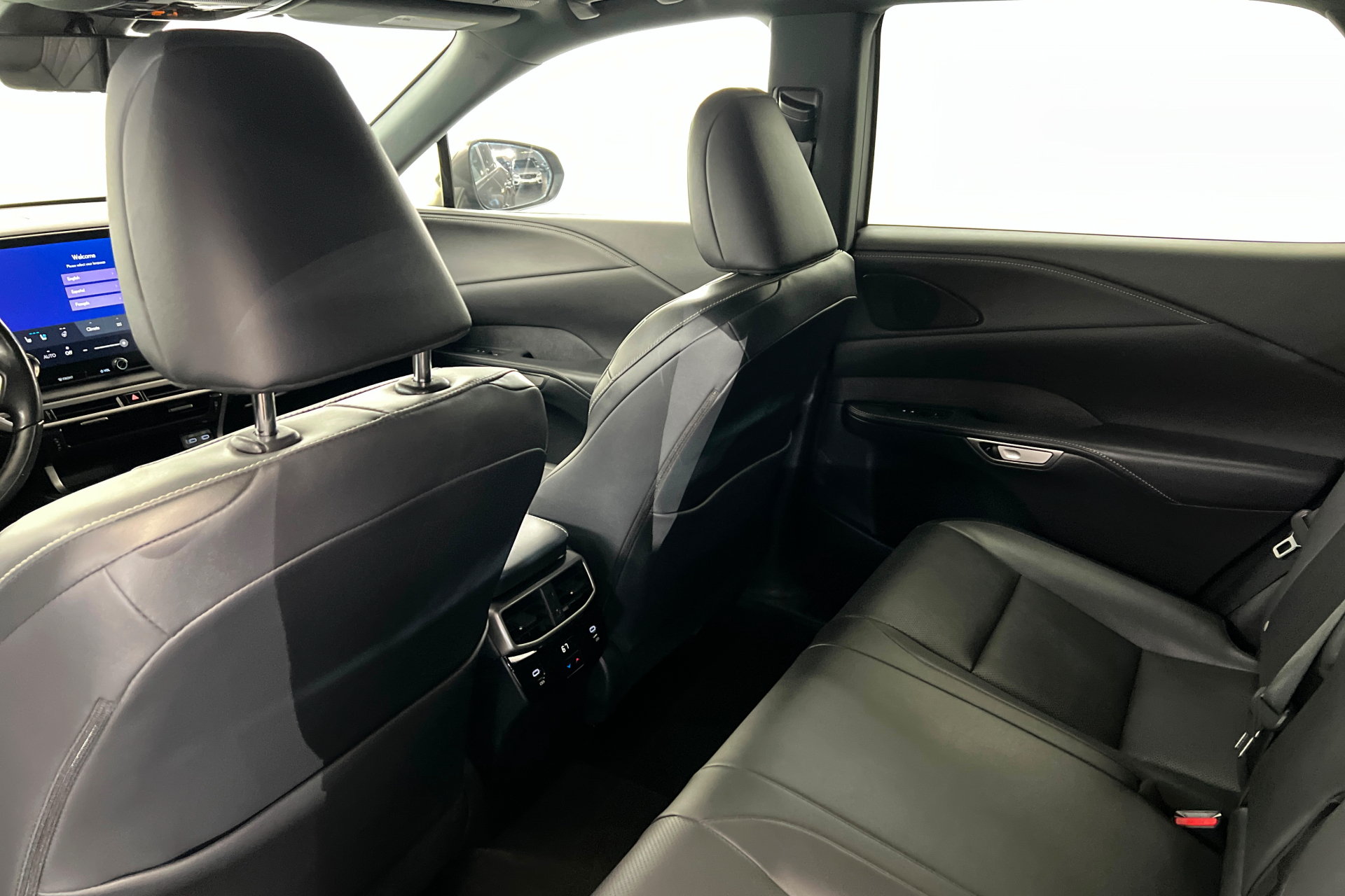 Used 2024 Lexus RX 350 Premium w/ Cold Area Package FWD image 21