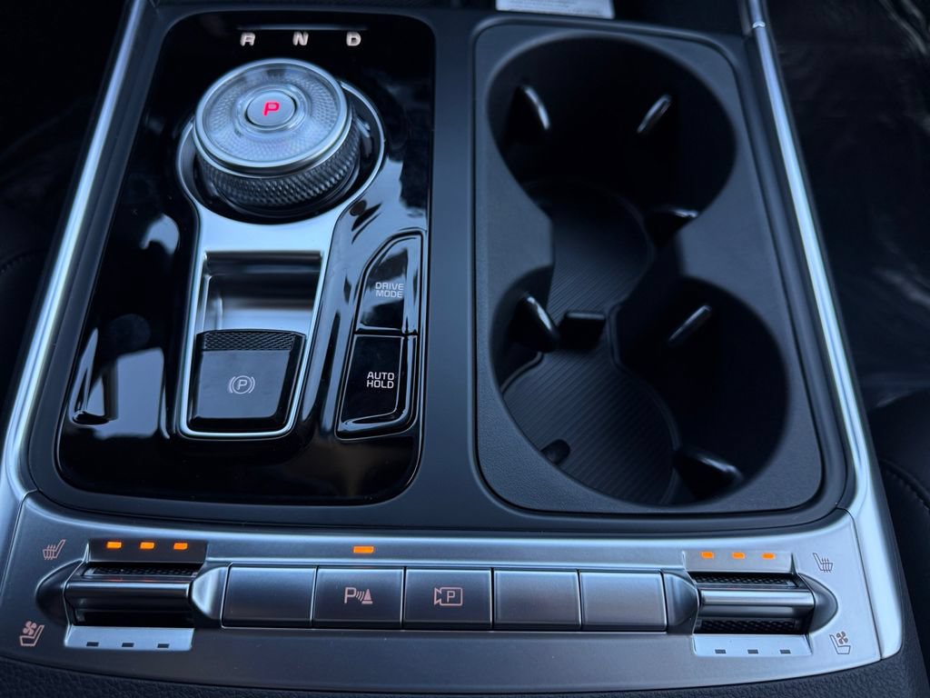 New 2026 Kia Carnival SX FWD image 31