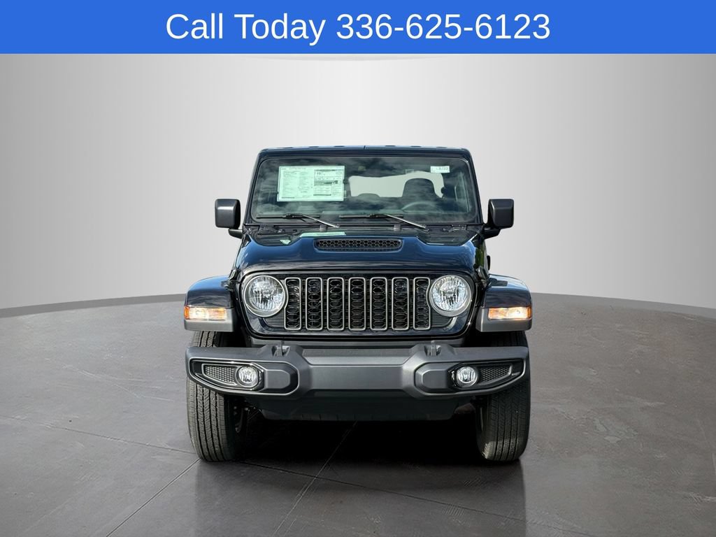 New 2025 Jeep Gladiator Sport AWD/4WD image 2