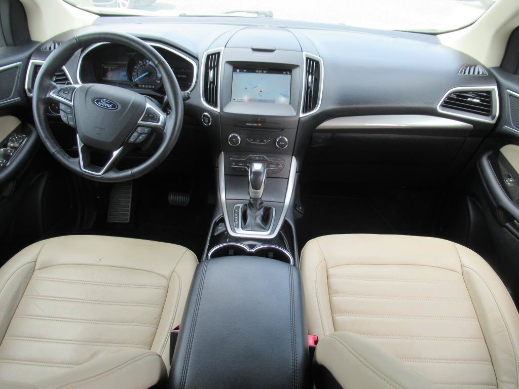Used 2018 Ford Edge SEL w/ Equipment Group 201A FWD image 10