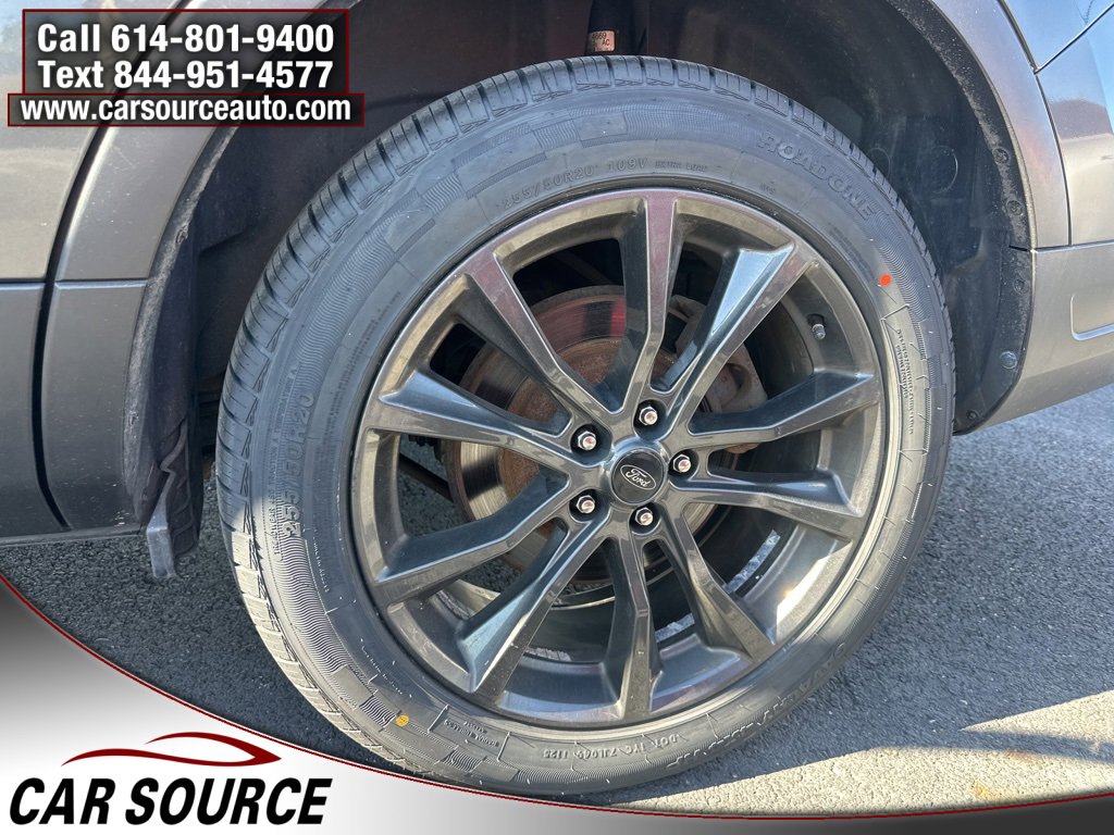 Used 2018 Ford Explorer XLT w/ Equipment Group 202A image 24