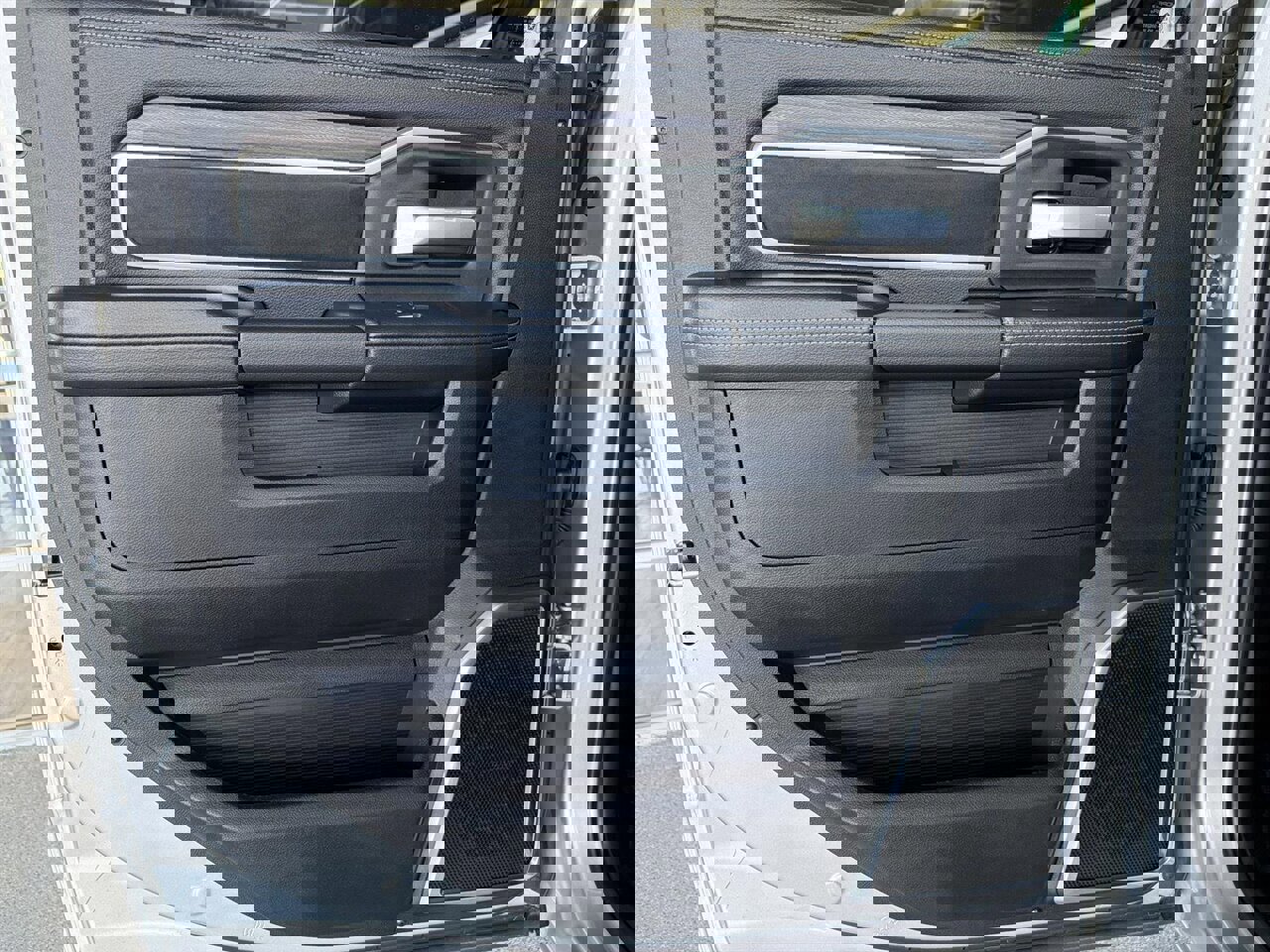 Used 2026 RAM 2500 Laramie image 24