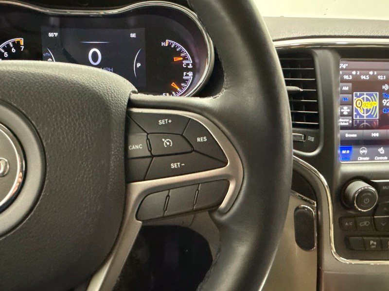 Used 2018 Jeep Grand Cherokee Limited AWD/4WD image 28