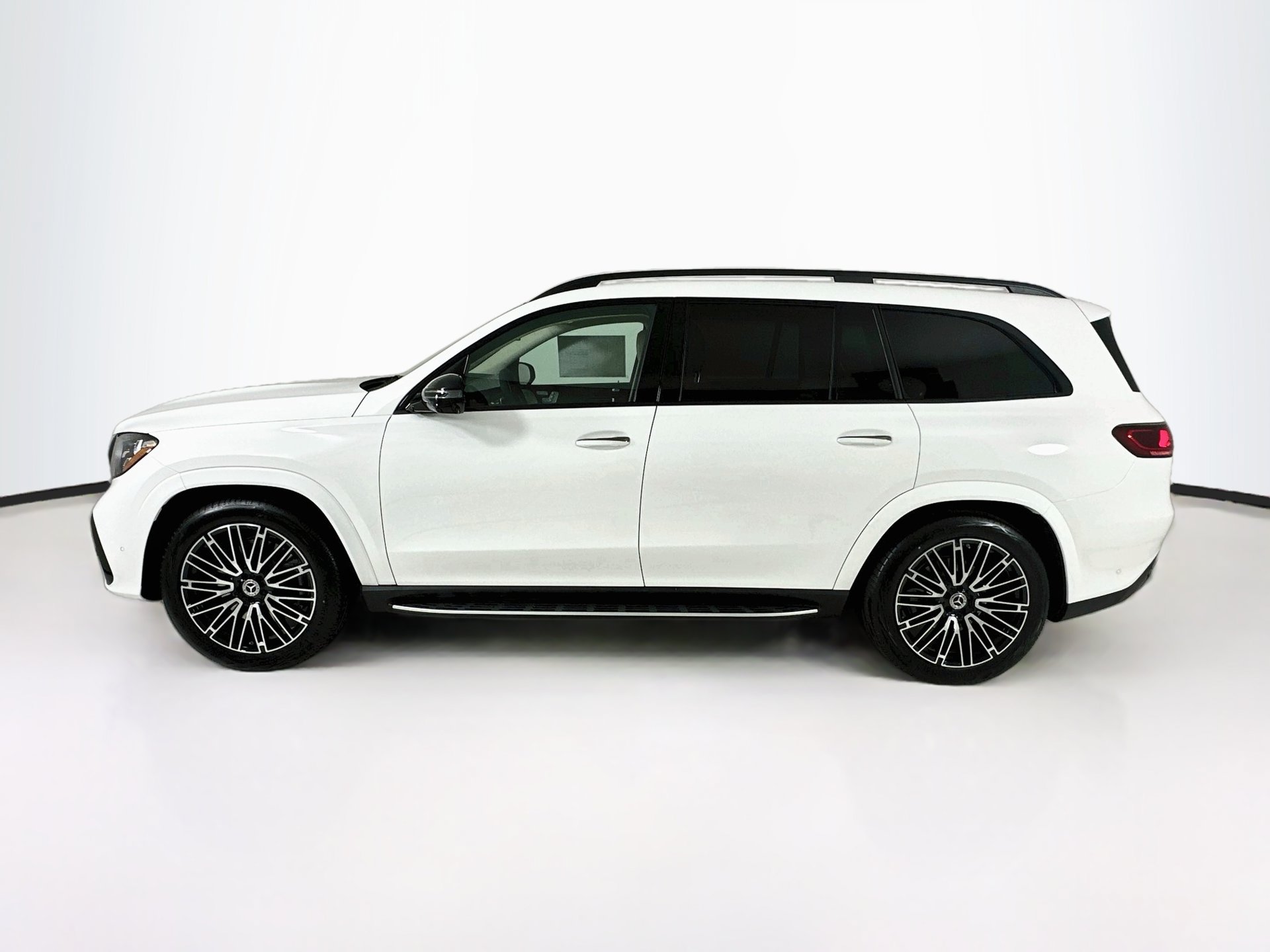 New 2027 Mercedes-Benz GLS 450 4MATIC image 5