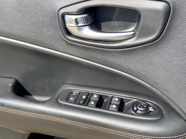 Used 2020 Jeep Compass Limited AWD/4WD image 44