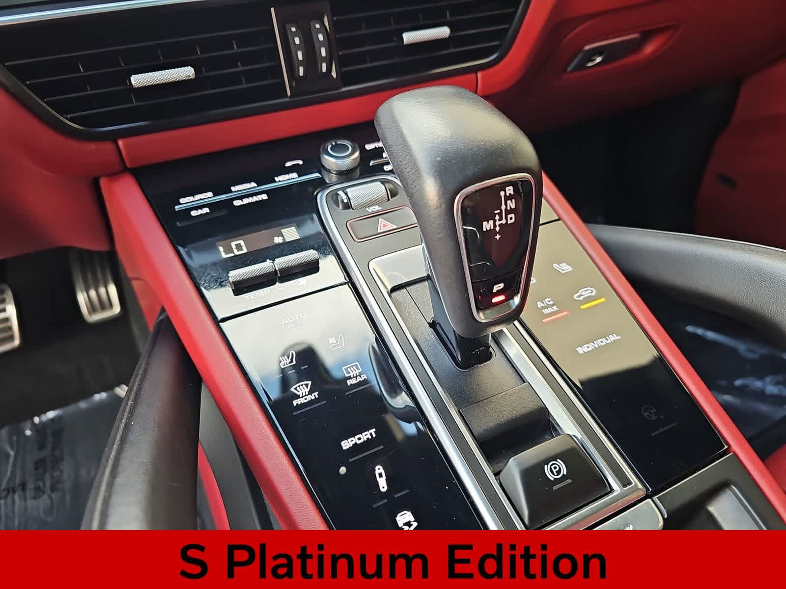 Used 2023 Porsche Cayenne S Platinum w/ Premium Package Plus AWD/4WD image 21
