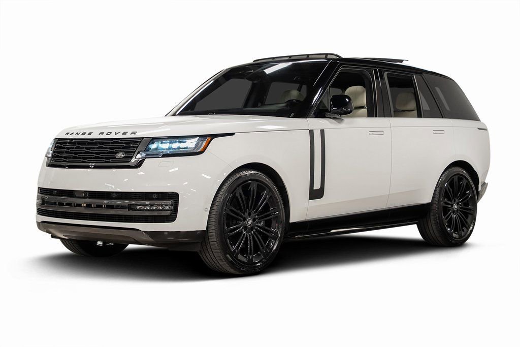 Used 2025 Land Rover Range Rover SE image 14