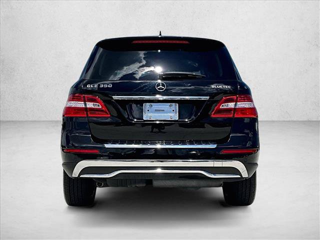 Used 2015 Mercedes-Benz ML 250 BlueTEC 4MATIC image 4