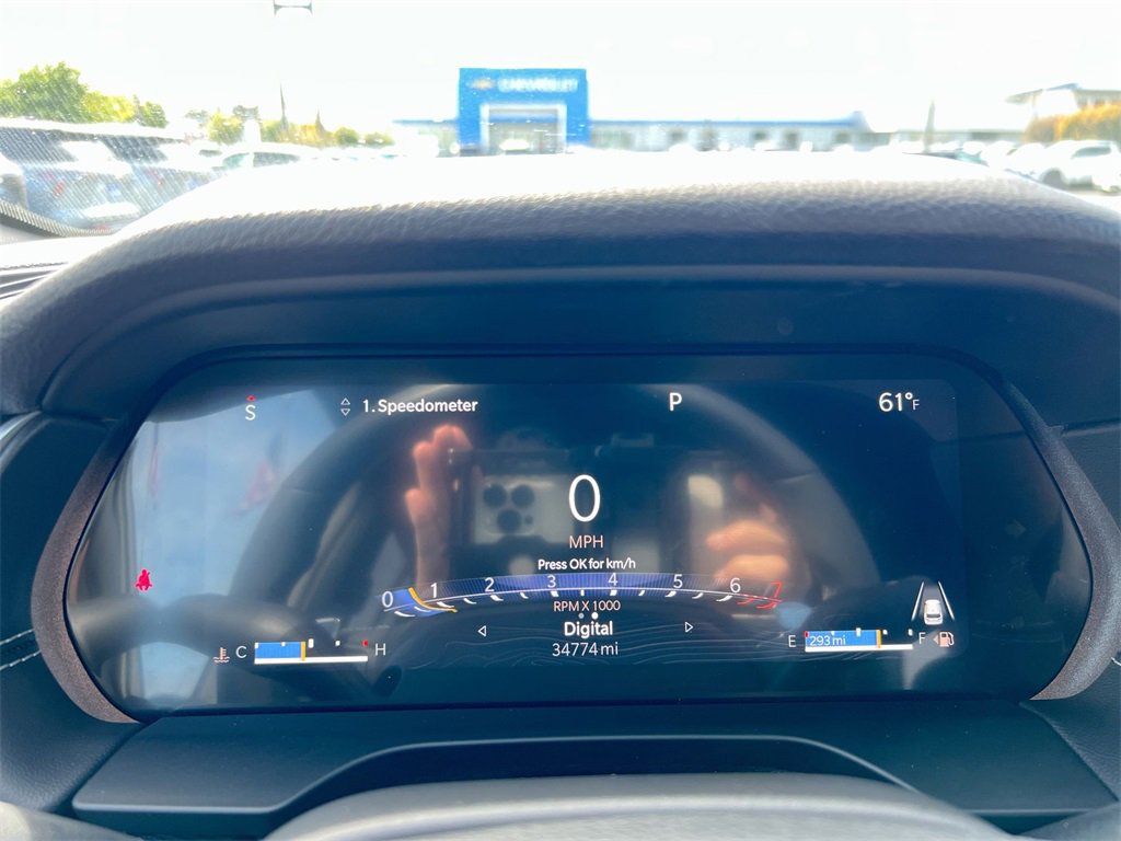 Used 2024 Jeep Grand Cherokee Altitude image 11