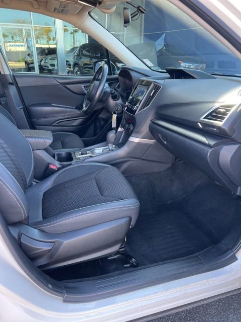 Used 2019 Subaru Forester Premium w/ All-Weather Package image 30