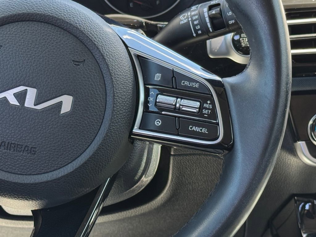 Used 2023 Kia Seltos S w/ Navigation Package FWD image 20
