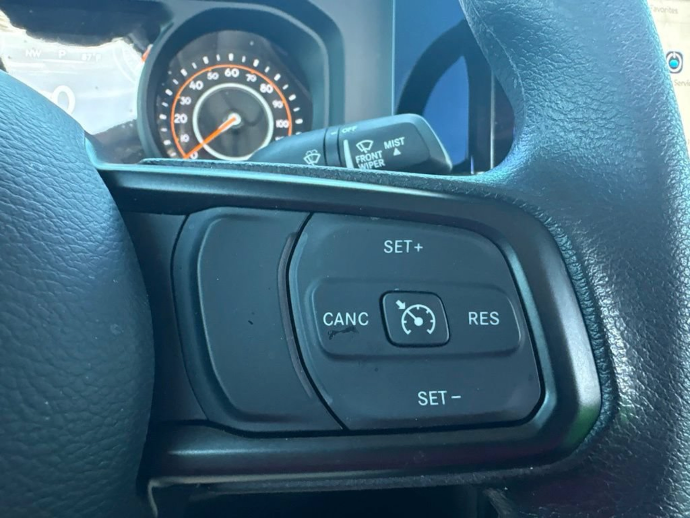 Used 2025 Jeep Wrangler Sport AWD/4WD image 12