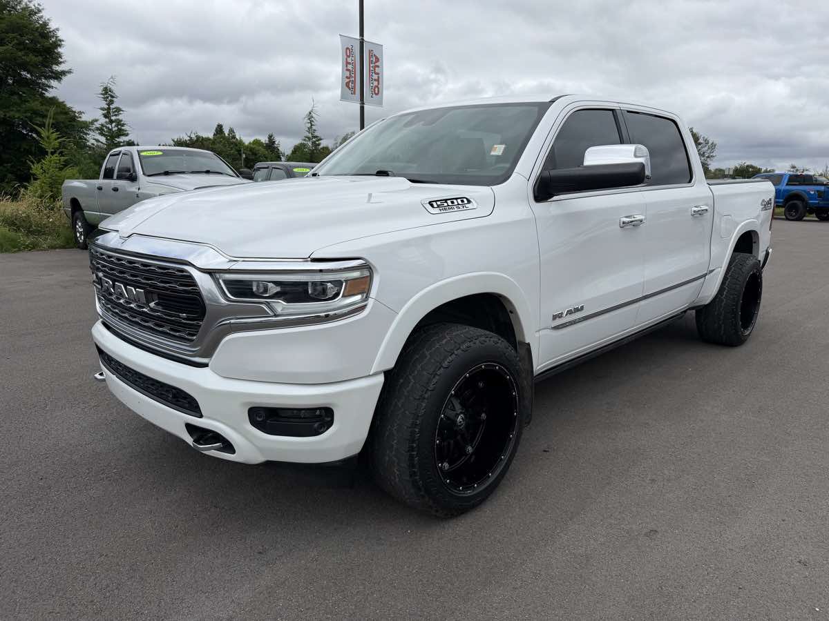Used 2019 RAM 1500 Limited AWD/4WD image 4