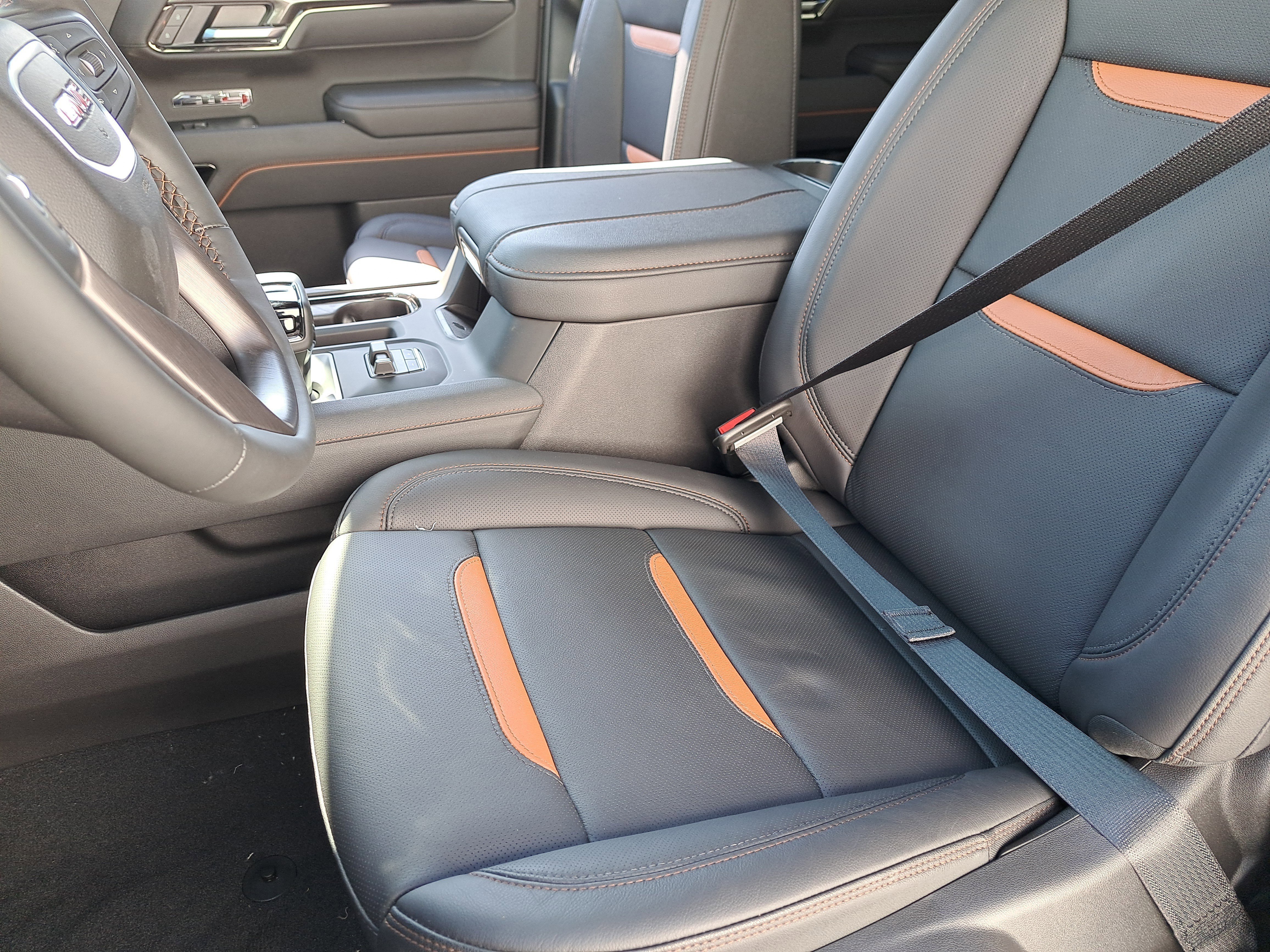 New 2025 GMC Sierra 1500 AT4 w/ AT4 Premium Package image 21