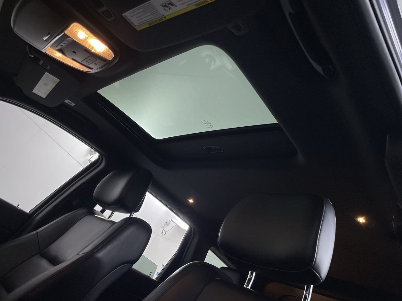 Used 2020 Jeep Grand Cherokee Limited AWD/4WD image 20