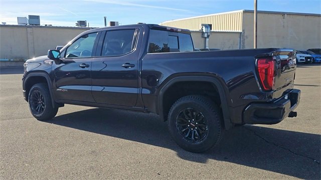Used 2023 GMC Sierra 1500 AT4X image 6