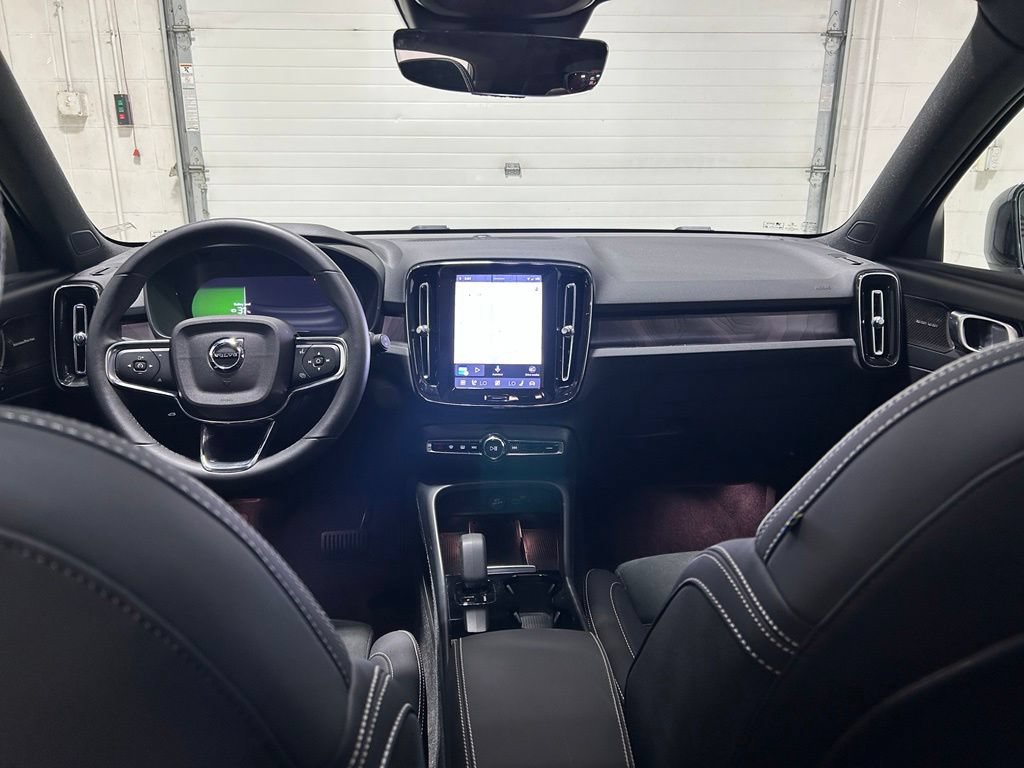 Used 2023 Volvo XC40 Recharge Ultimate AWD/4WD image 26