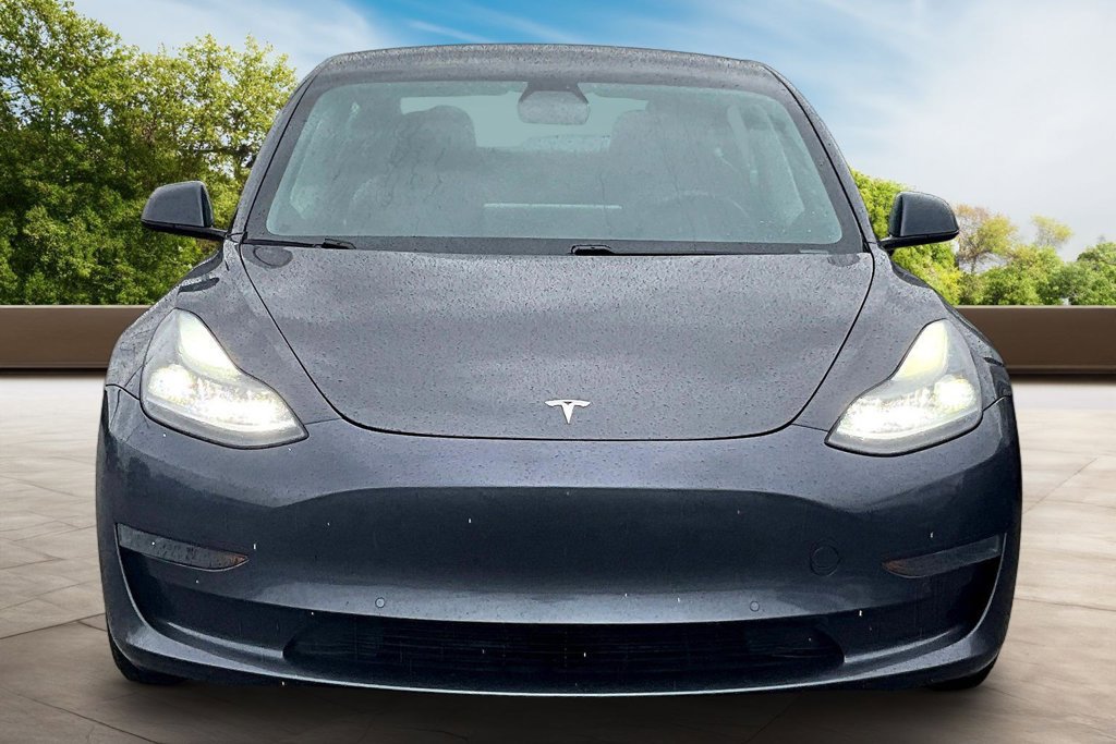 Used 2021 Tesla Model 3 Standard Range Plus RWD image 3