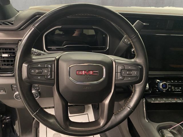 Used 2024 GMC Sierra 2500 AT4 w/ AT4 Preferred Package AWD/4WD image 17