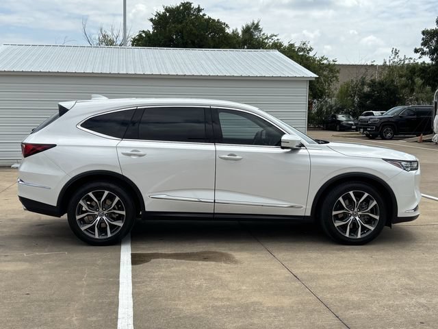 Used 2024 Acura MDX w/ Technology Package FWD image 2