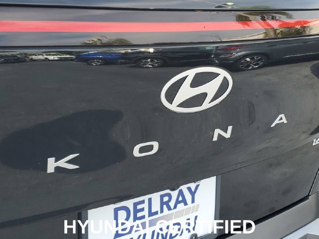 Certified 2024 Hyundai Kona Limited FWD image 7