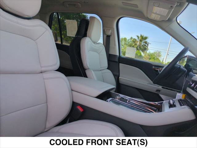 New 2026 Lincoln Aviator Reserve w/ Luxury Package AWD/4WD image 14