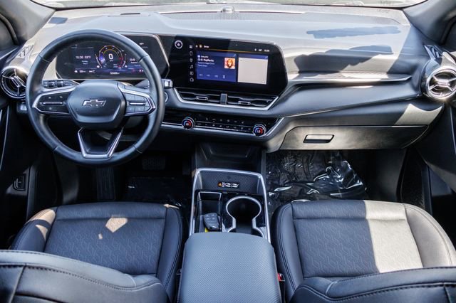 Used 2025 Chevrolet Equinox LT w/ Convenience Package II AWD/4WD image 21