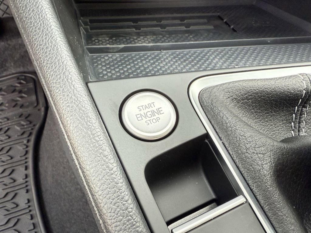 New 2026 Volkswagen Jetta SE image 20
