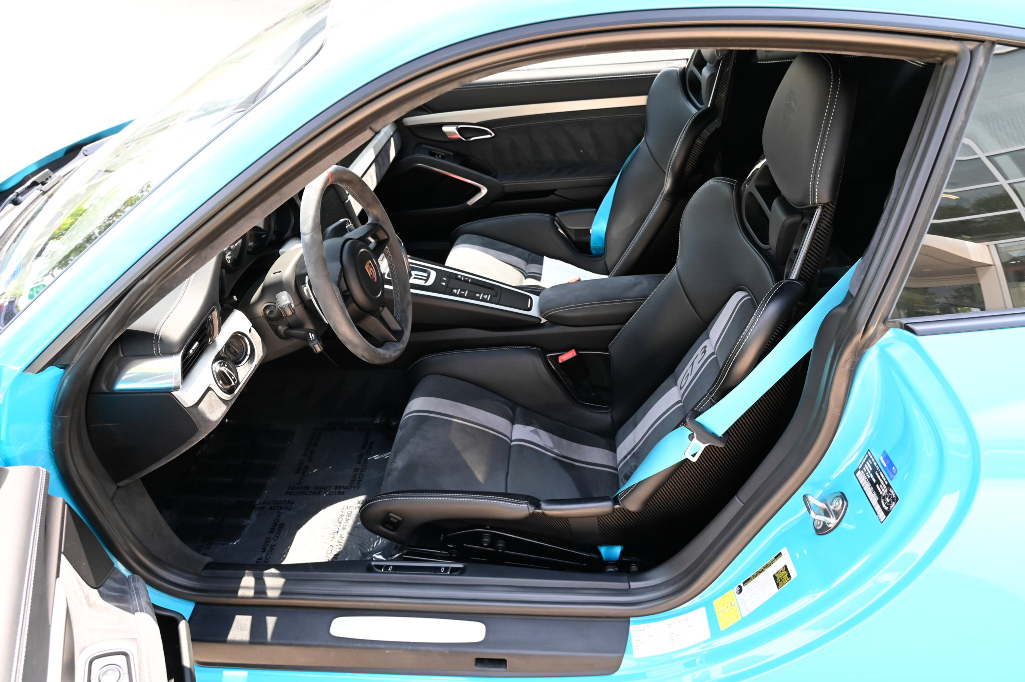 Used 2018 Porsche 911 GT3 RWD image 17