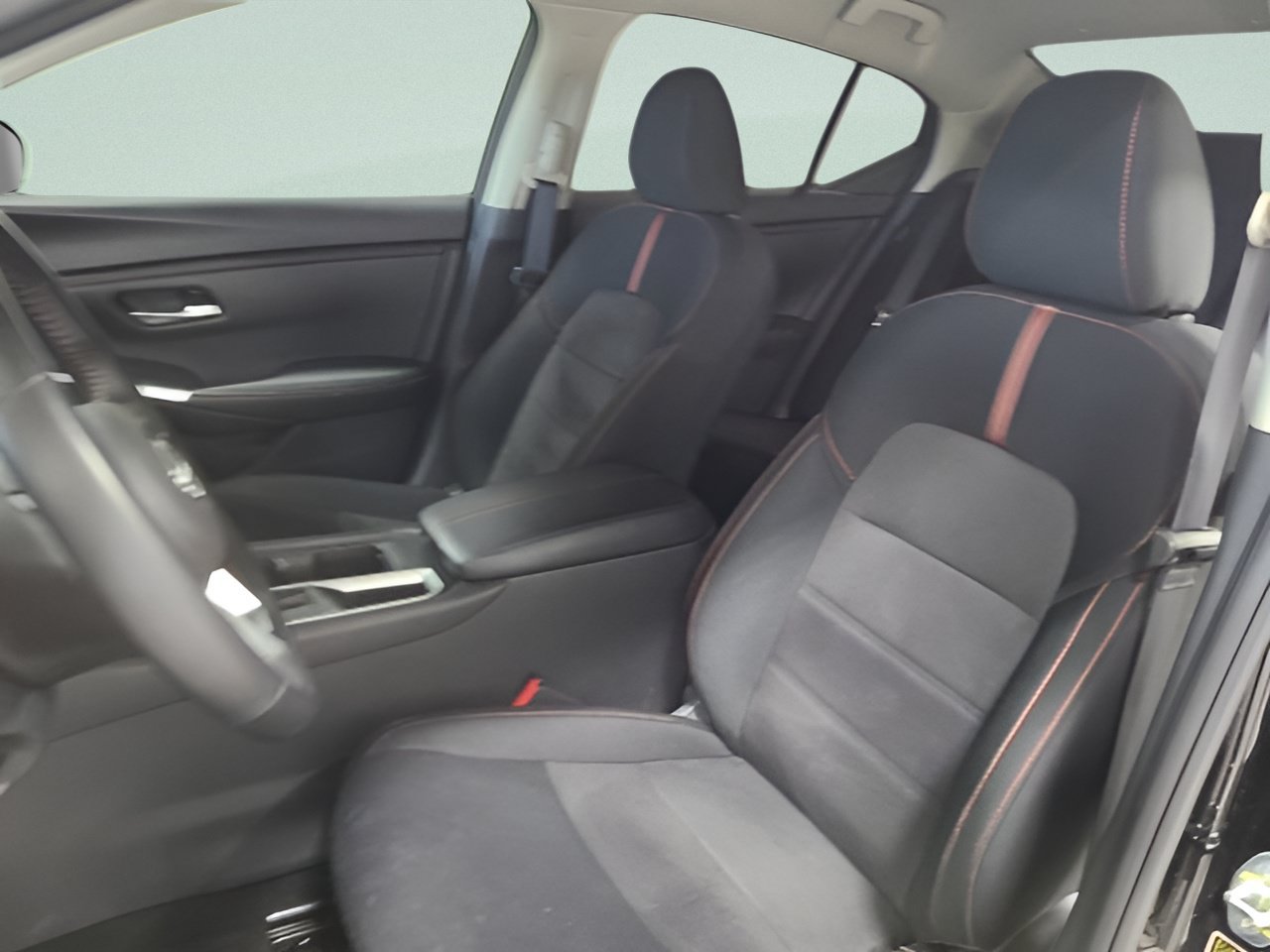 Used 2025 Nissan Sentra SR w/ Midnight Edition FWD image 19