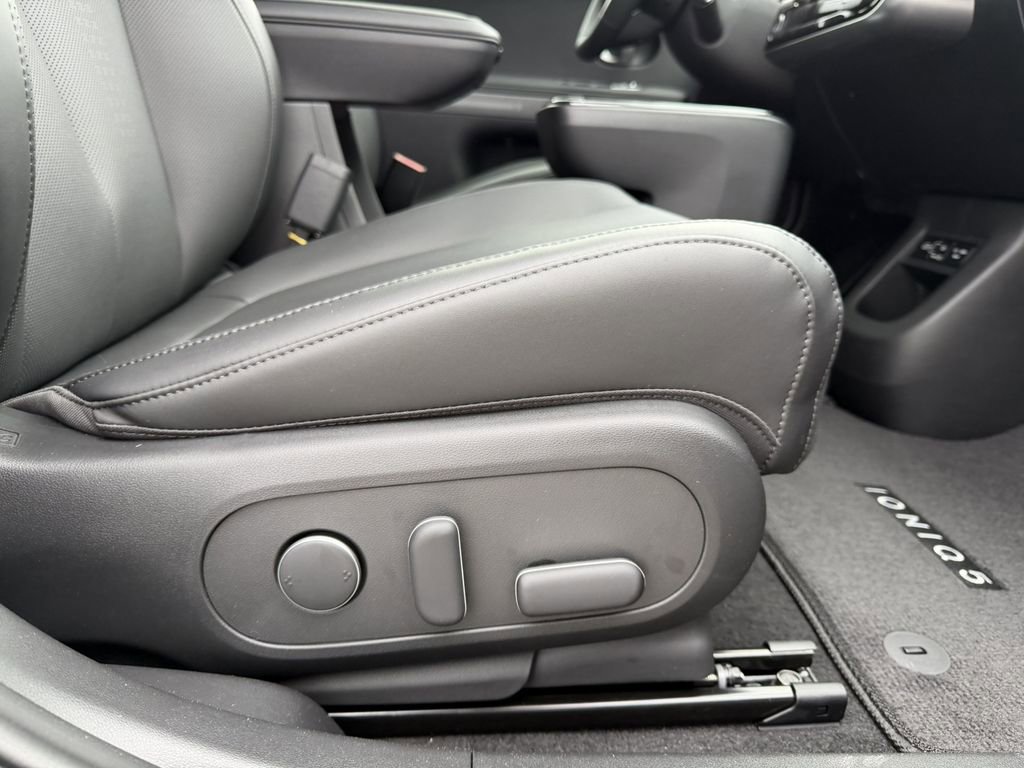 New 2026 Hyundai Ioniq 5 Limited image 26