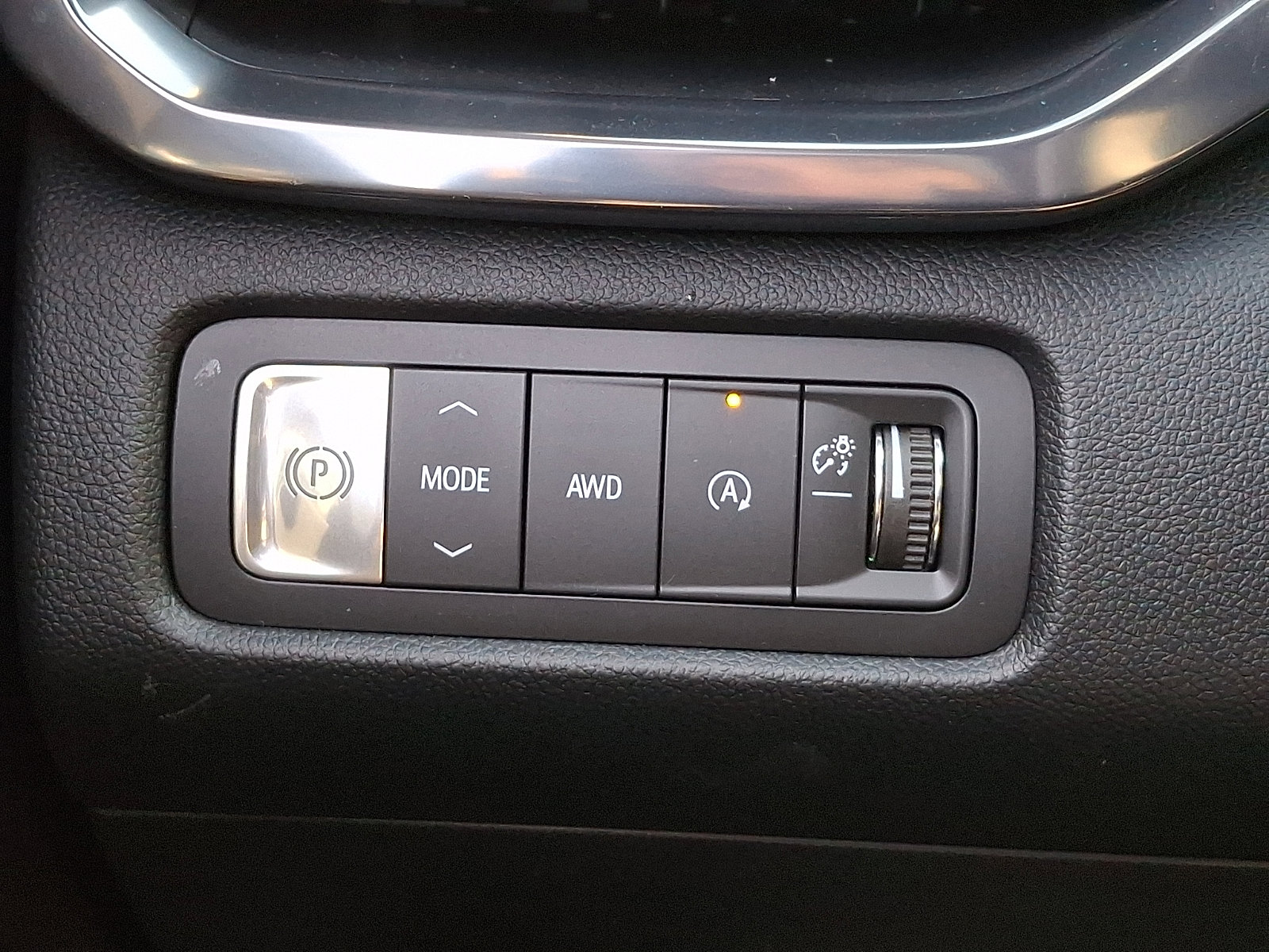 New 2026 GMC Acadia AT4 w/ LPO, Floor Liner Package AWD/4WD image 22