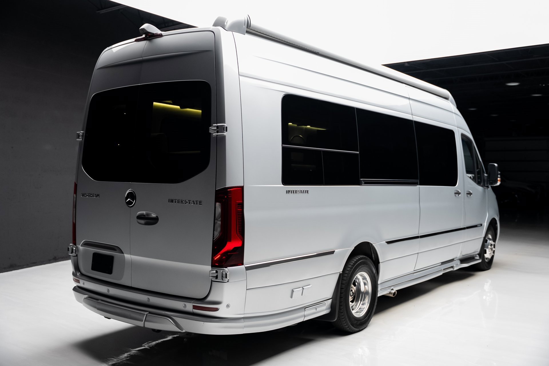 Used 2021 Mercedes-Benz Sprinter 3500 image 34