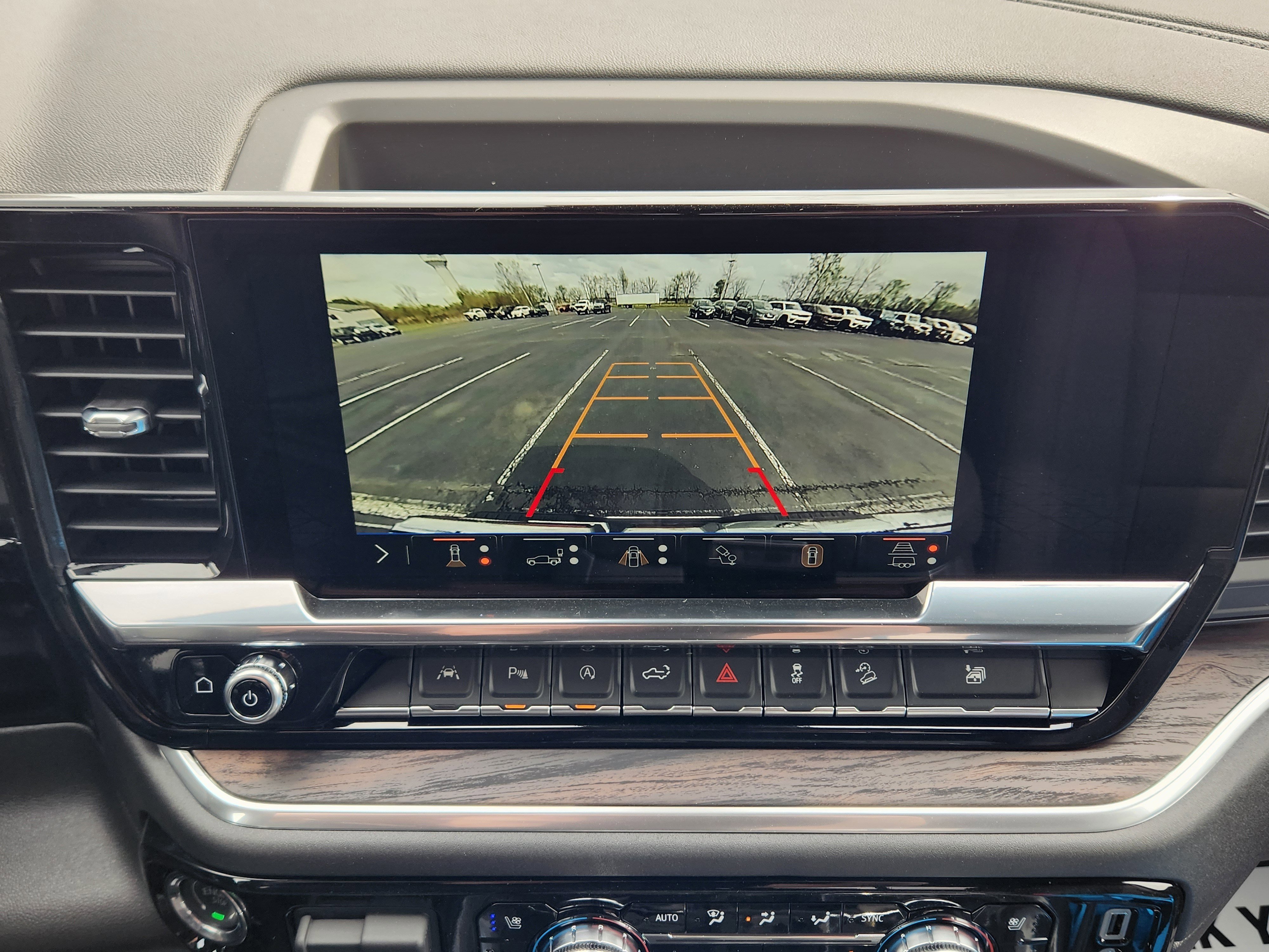 New 2026 GMC Sierra 1500 SLT image 13