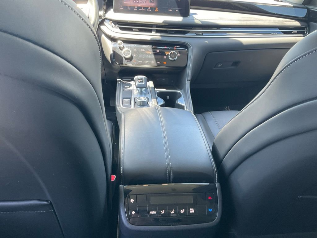 Used 2024 INFINITI QX60 Pure w/ Cargo Package image 28