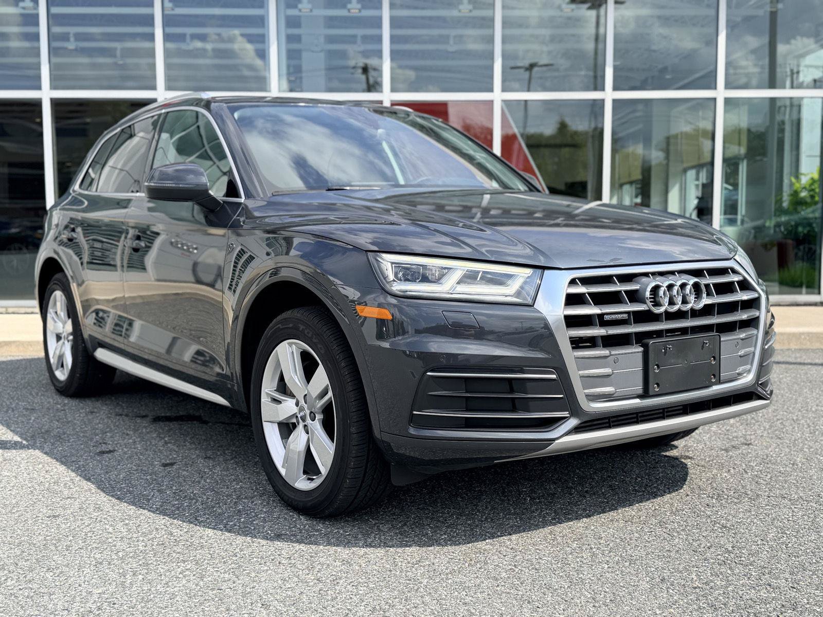 Used 2018 Audi Q5 2.0T Premium Plus w/ Premium Plus Package AWD/4WD image 8
