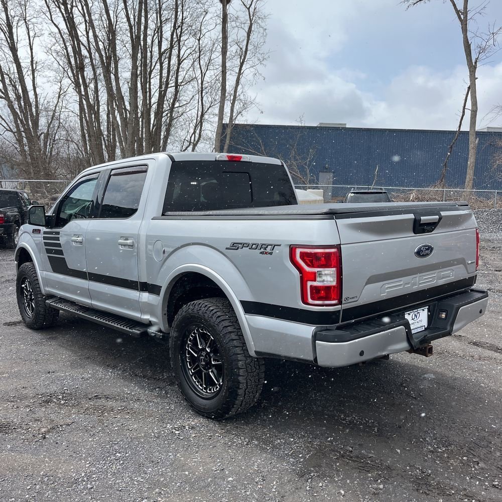 Used 2018 Ford F150 XLT w/ Equipment Group 302A Luxury image 4