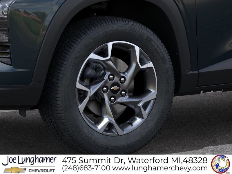 New 2026 Chevrolet Trax LT w/ LT Convenience Package FWD image 9
