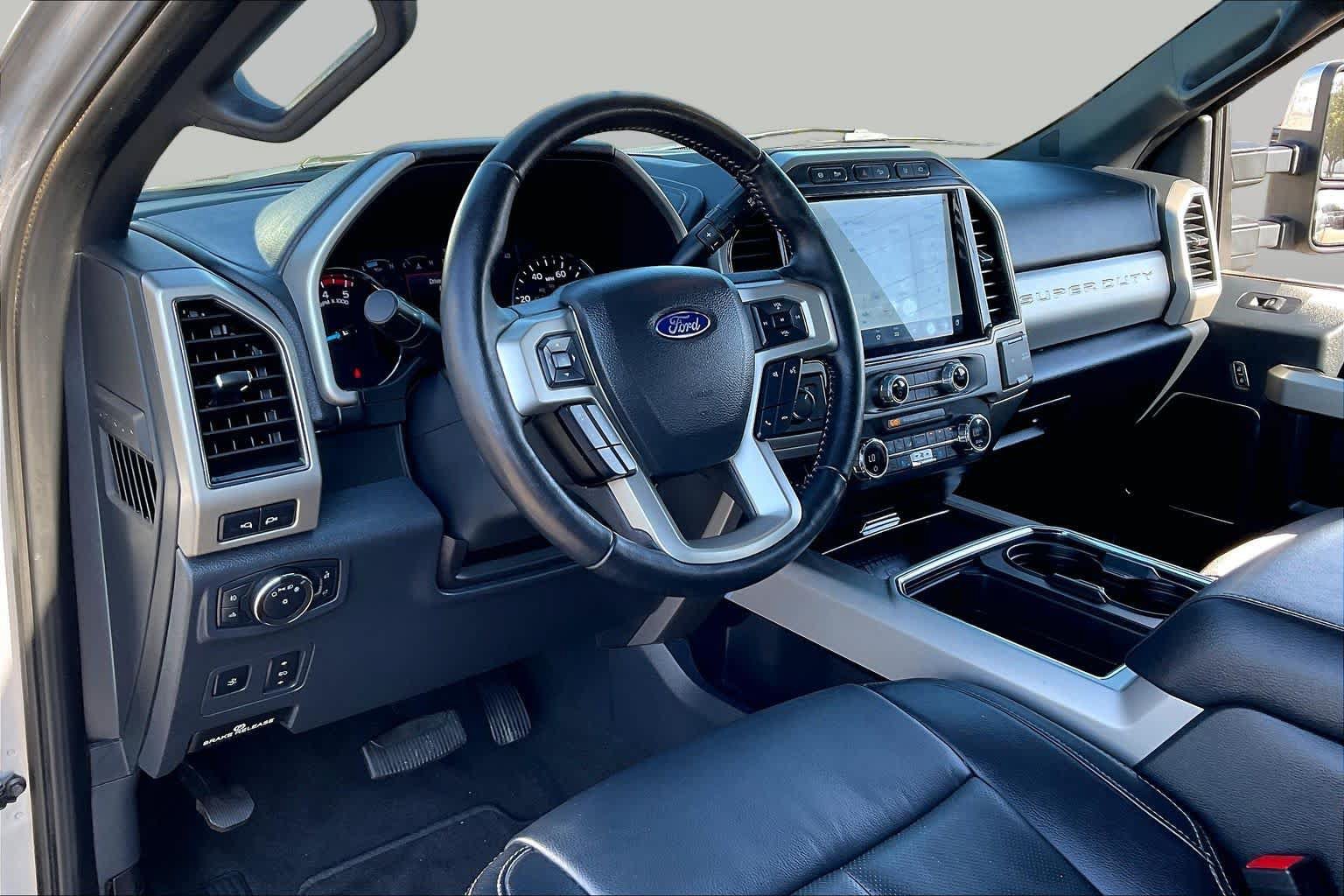 Used 2022 Ford F250 Lariat w/ Lariat Ultimate Package AWD/4WD image 17