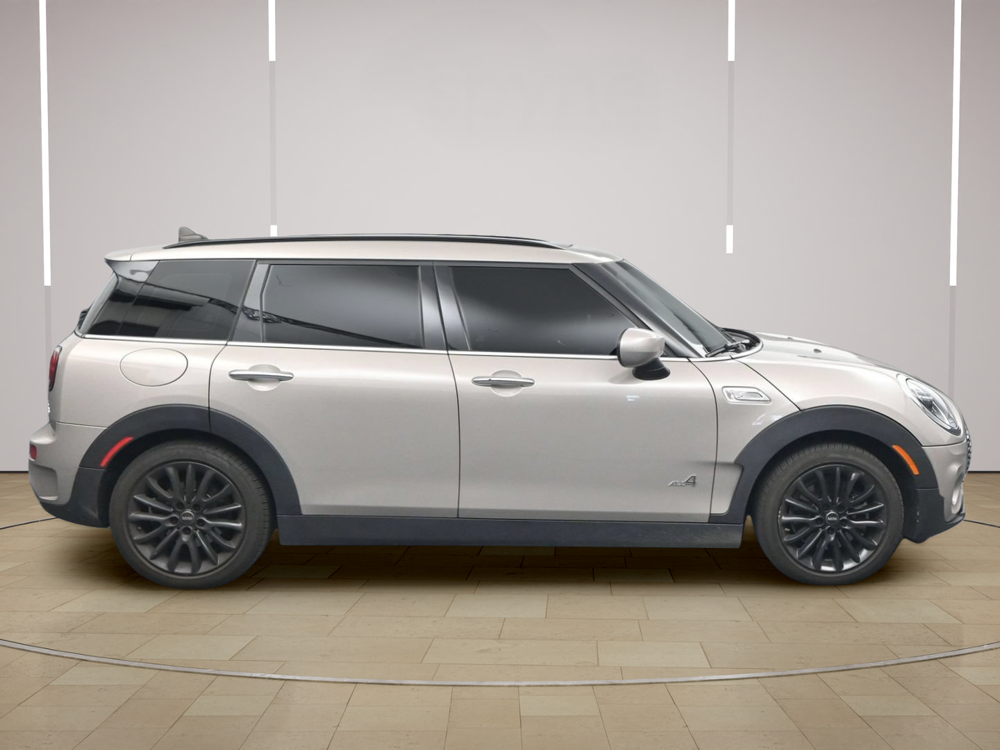 Used 2022 MINI Cooper Clubman S AWD/4WD image 5