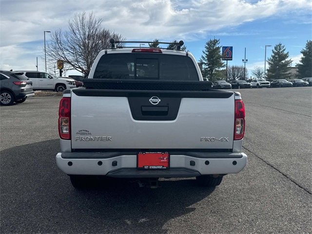 Used 2020 Nissan Frontier PRO-4X image 6