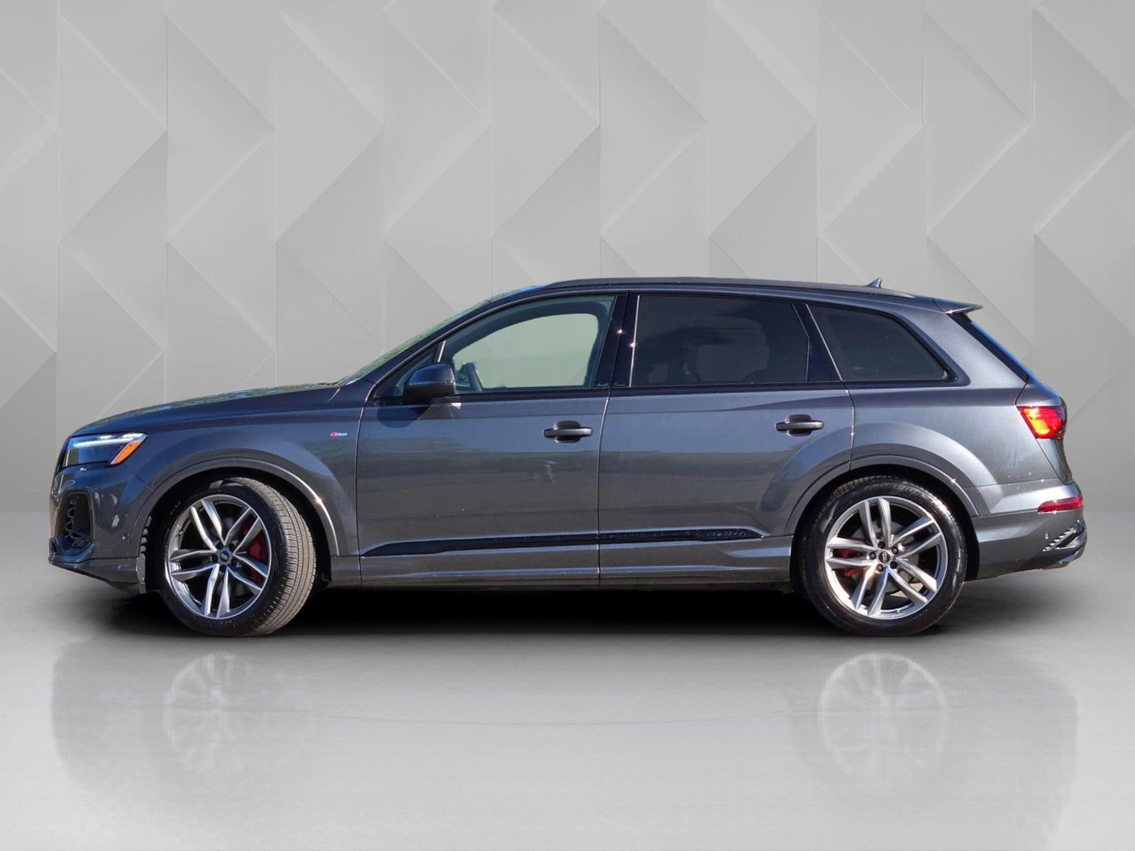 New 2026 Audi Q7 3.0T Prestige AWD/4WD image 3