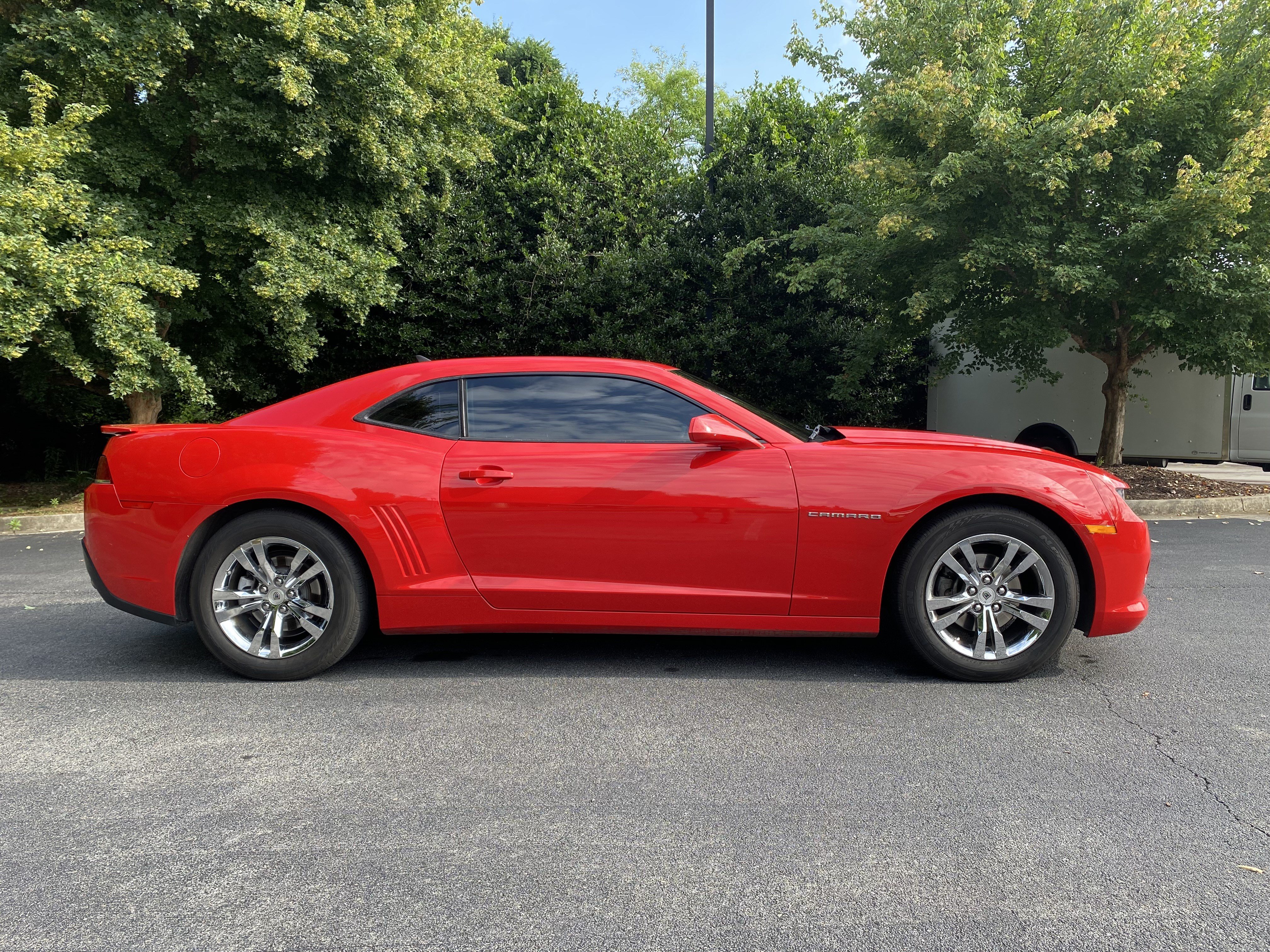 Used 2015 Chevrolet Camaro LS RWD image 10