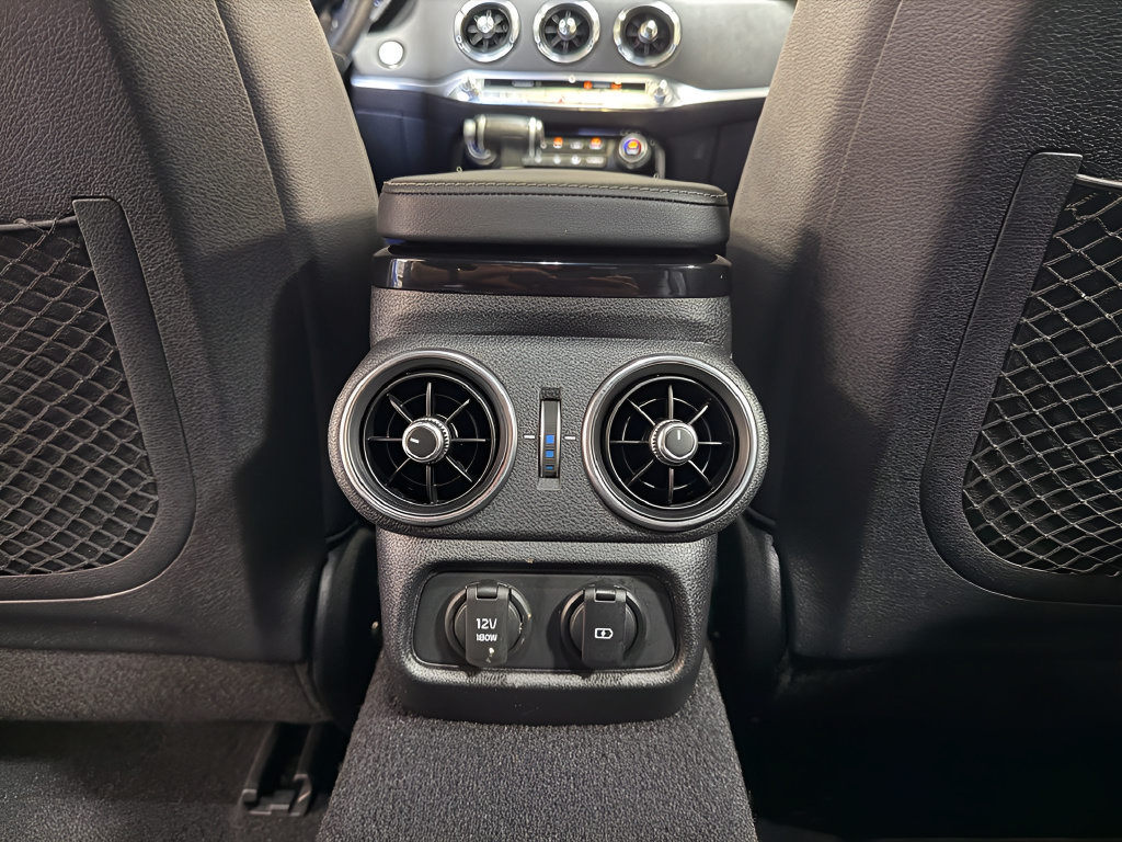 Used 2022 Kia Stinger GT-Line RWD image 35