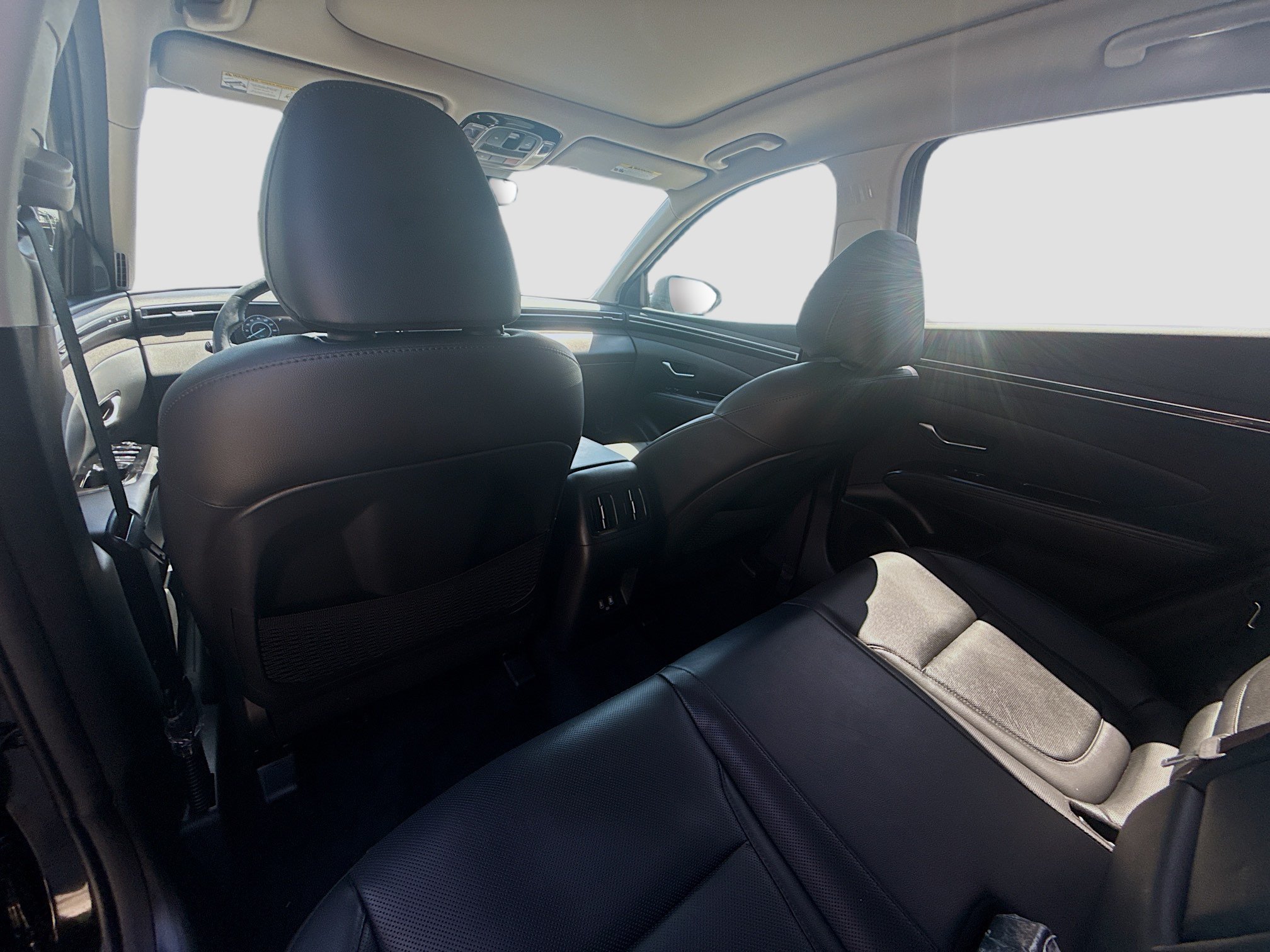 Used 2024 Hyundai Tucson Limited AWD/4WD image 22