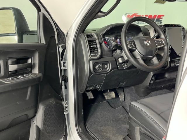 New 2026 RAM 2500 Tradesman AWD/4WD image 23