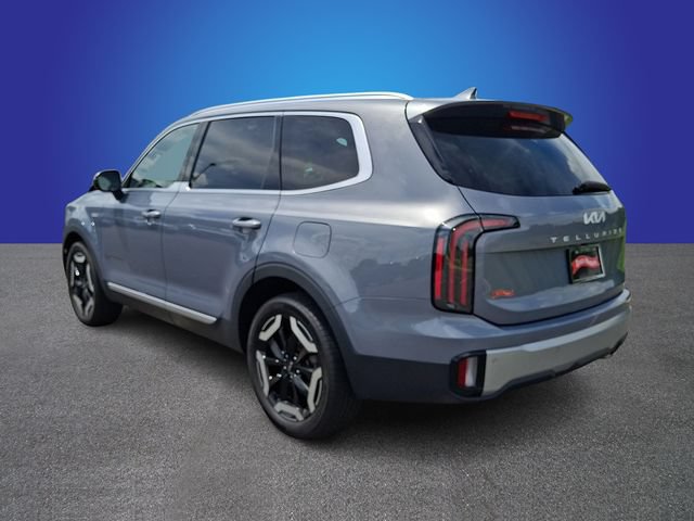 Used 2023 Kia Telluride EX w/ EX Captain's Chair Package AWD/4WD image 6
