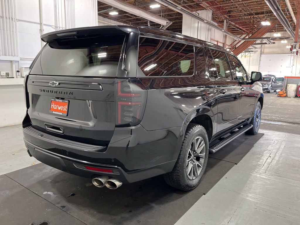 Certified 2024 Chevrolet Suburban Z71 w/ Off-Road Capability Package image 9